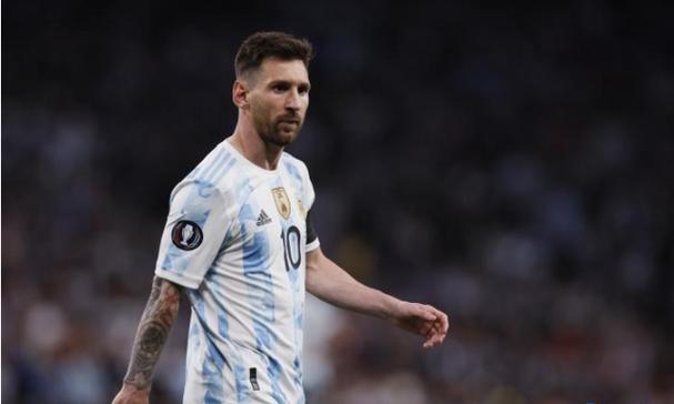 97架新订单砸向光辉战机！印度飞行员集体沉默：这“花瓶”何时能上战场？_战斗机的_印度空军_采购